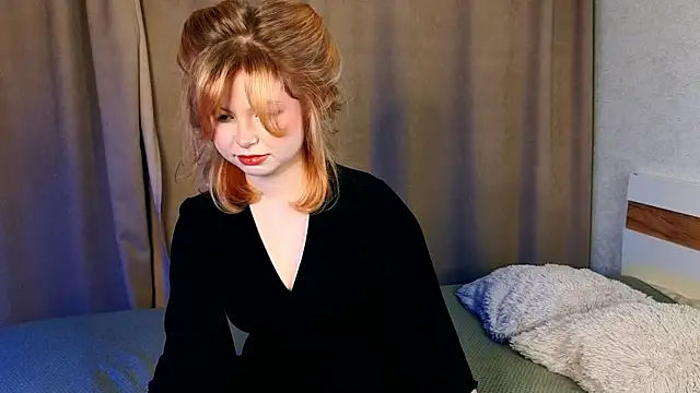 Stella Vanila online show from February 18, 11:56 pm