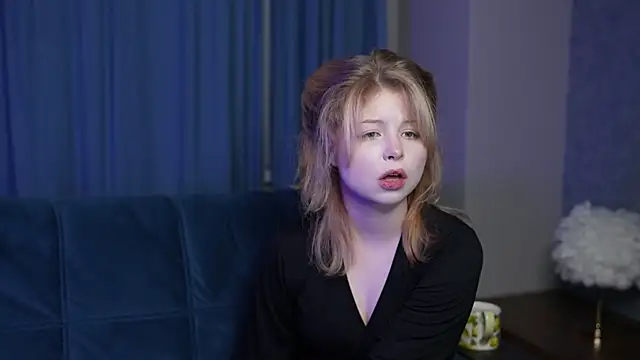 Stella Vanila online show from March 3, 11:34 pm