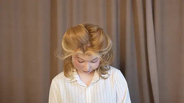 Stella Vanila online show from October 8, 1:18 am
