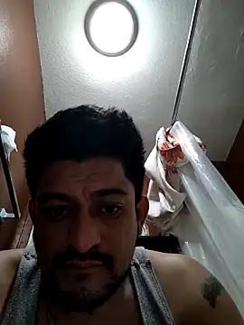 titolovemilfs online show from December 17, 7:57 am