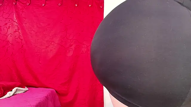 dominant hipss online show from October 10, 2:51 pm