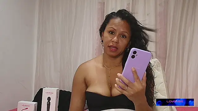 Catherine mature45 online show from April 2, 6:36 pm