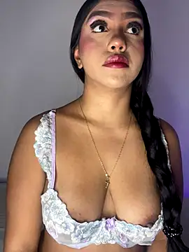 Michelle johnson  online show from January 5, 7:06 pm