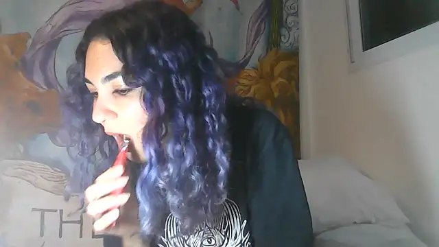 peetitefairy online show from July 18, 4:43 am