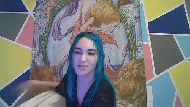 Snapshot of peetitefairy chatting on October 9, 6:03 am peetitefairy online show from October 9, 6:03 am
