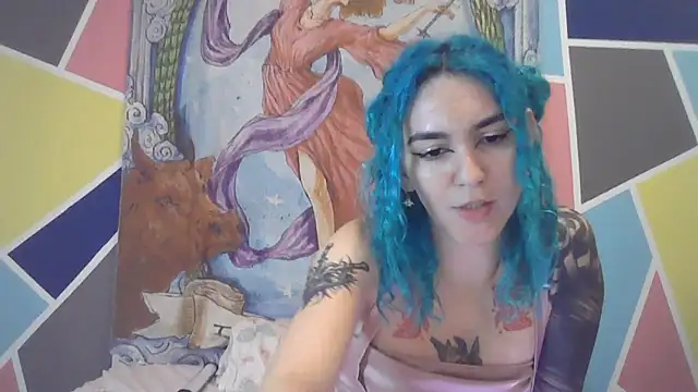 Snapshot of peetitefairy chatting on October 2, 3:21 am peetitefairy online show from October 2, 3:21 am