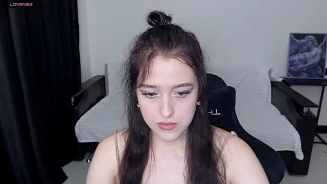 Snapshot of Sunshine_J chatting on October 9, 1:44 pm Sunshine J online show from October 9, 1:44 pm