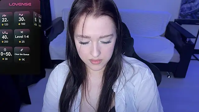 Snapshot of Sunshine_J chatting on November 26, 5:13 pm Sunshine J online show from November 26, 5:13 pm