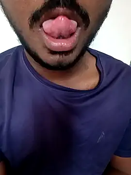 Snapshot of PlushOrnament93 chatting on January 13, 10:08 am PlushOrnament93 online show from January 13, 10:08 am