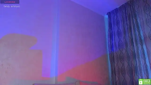 KittenFang online show from March 27, 11:33 am