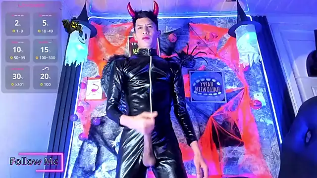 Leonardo-bigcock online show from November 1, 3:24 am