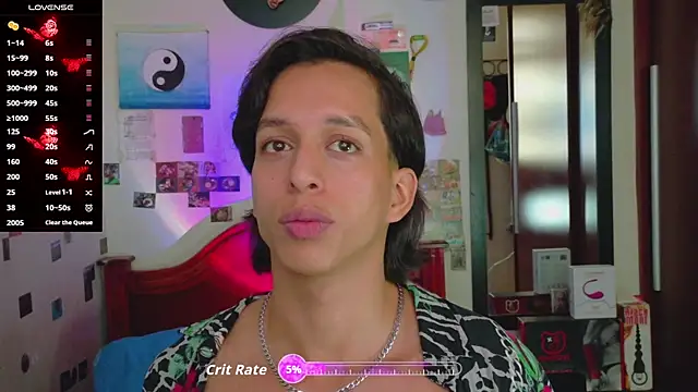 DannyPhantom555 online show from April 8, 6:53 pm