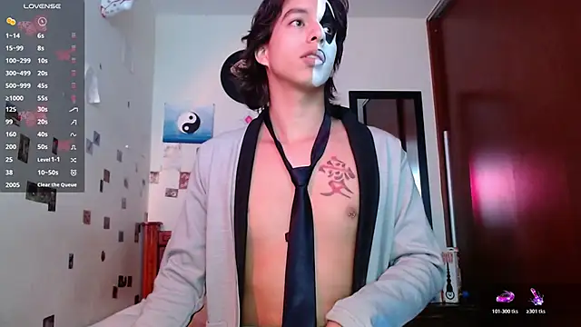 DannyPhantom555 online show from October 31, 7:54 pm