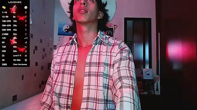 DannyPhantom555 online show from December 1, 7:48 pm