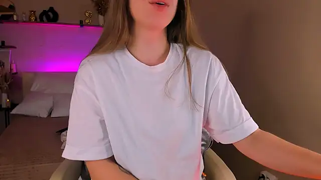 MaryRosenberg online show from October 5, 11:23 am