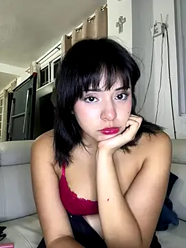 Snapshot of cutieass chatting on October 19, 3:31 am cutieass online show from October 19, 3:31 am
