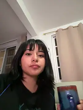 Snapshot of cutieass chatting on September 18, 3:53 am cutieass online show from September 18, 3:53 am