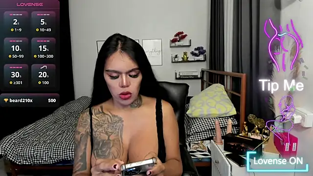 Queen Angela6 online show from May 14, 12:07 am