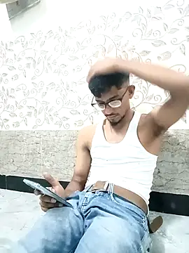 Snapshot of danny_d_01 chatting on October 21, 1:32 pm danny d 01 online show from October 21, 1:32 pm