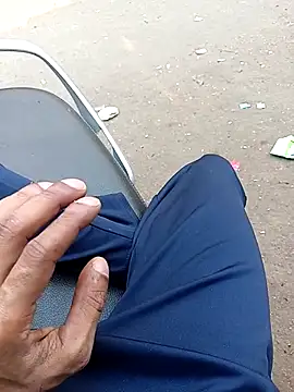 Snapshot of danny_d_01 chatting on November 25, 10:15 am danny d 01 online show from November 25, 10:15 am