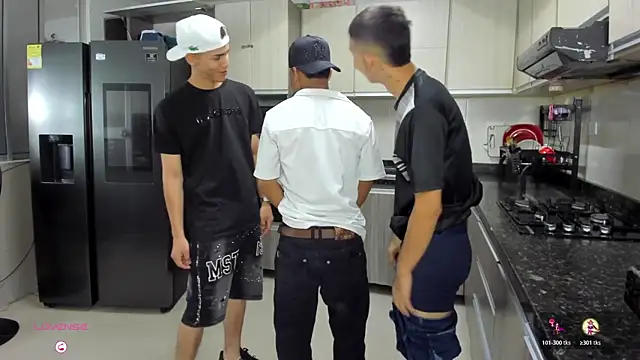 Playhardsex  online show from October 22, 11:14 pm