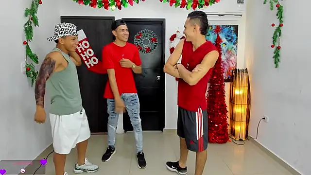 Playhardsex  online show from November 28, 11:05 pm