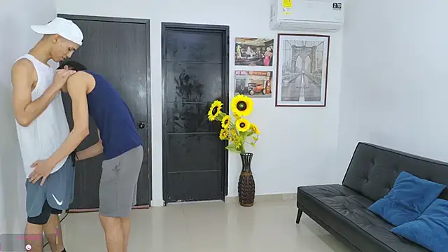Playhardsex  online show from May 4, 11:07 pm