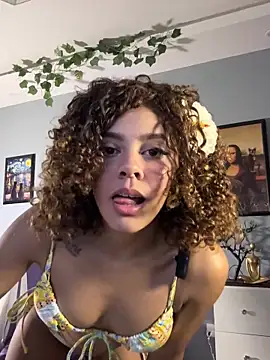 hannachris- online show from September 21, 12:16 am