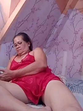 vickyhot1966 online show from May 28, 10:37 pm