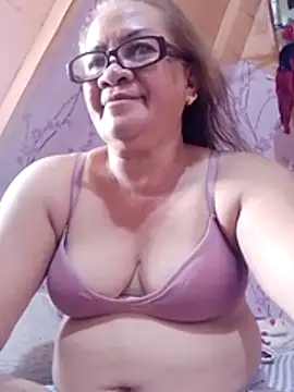 Snapshot of vickyhot1966 chatting on June 11, 7:49 am vickyhot1966 online show from June 11, 7:49 am
