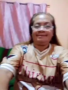 vickyhot1966 online show from February 24, 9:37 pm