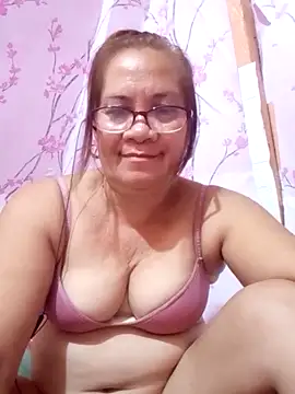 Snapshot of vickyhot1966 chatting on October 11, 7:20 am vickyhot1966 online show from October 11, 7:20 am