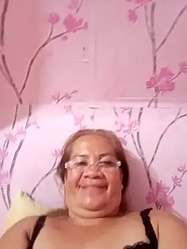 vickyhot1966 online show from November 15, 1:15 pm