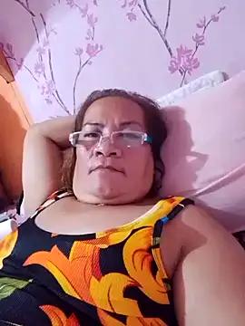 vickyhot1966 online show from March 9, 1:47 pm