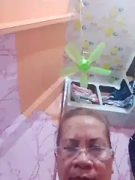 vickyhot1966 online show from February 8, 5:16 am