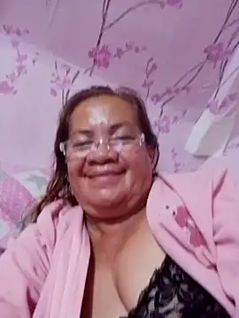 vickyhot1966 online show from February 6, 10:06 pm