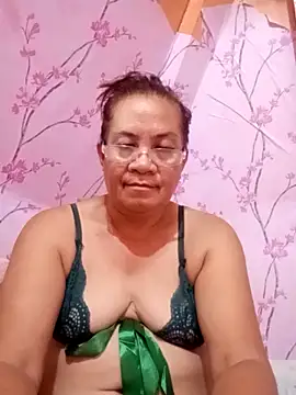 Snapshot of vickyhot1966 chatting on September 14, 4:35 am vickyhot1966 online show from September 14, 4:35 am