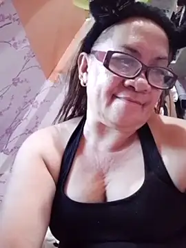 Snapshot of vickyhot1966 chatting on June 18, 8:13 am vickyhot1966 online show from June 18, 8:13 am