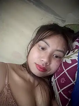 Snapshot of Dung-Thao19 chatting on October 9, 10:32 pm Dung-Thao19 online show from October 9, 10:32 pm