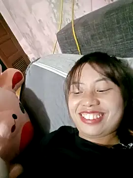 Snapshot of Dung-Thao19 chatting on September 9, 6:06 pm Dung-Thao19 online show from September 9, 6:06 pm
