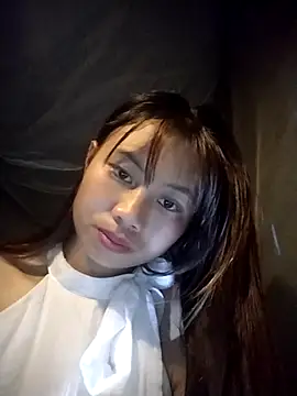 Snapshot of Dung-Thao19 chatting on October 5, 11:28 pm Dung-Thao19 online show from October 5, 11:28 pm