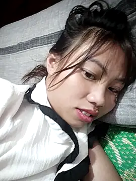 Snapshot of Dung-Thao19 chatting on September 24, 4:08 am Dung-Thao19 online show from September 24, 4:08 am