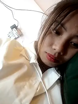 Snapshot of Dung-Thao19 chatting on September 10, 5:12 pm Dung-Thao19 online show from September 10, 5:12 pm