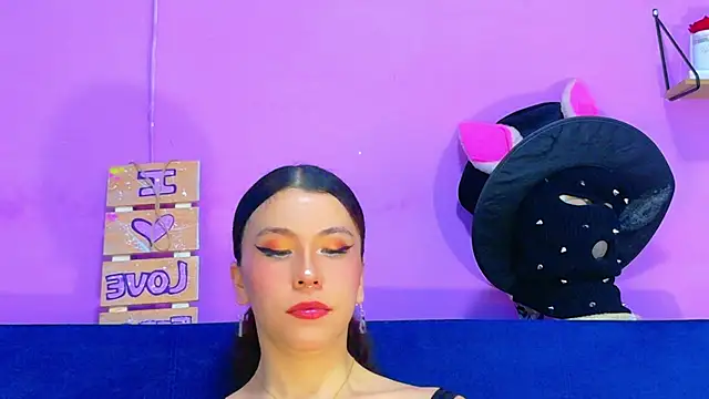 CristalRose online show from April 9, 10:16 pm