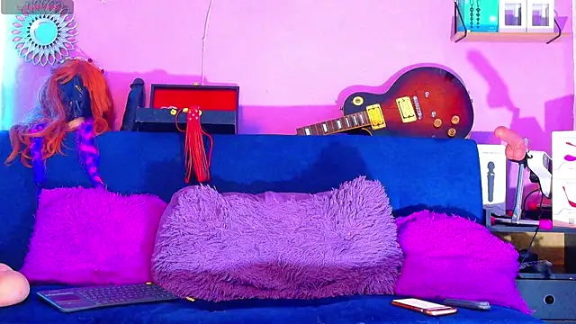 CristalRose online show from November 26, 12:10 am