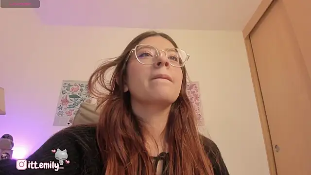 emily uwu0 online show from July 27, 2:18 am