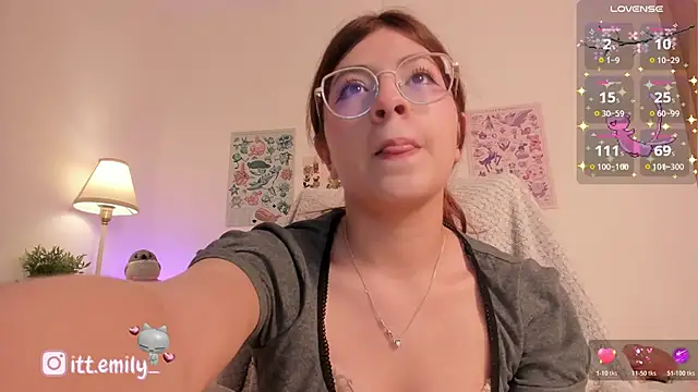 emily uwu0 online show from May 27, 1:48 am