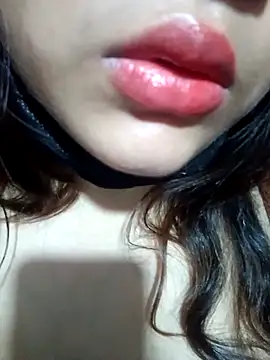 Hott Muskan online show from March 11, 6:57 pm