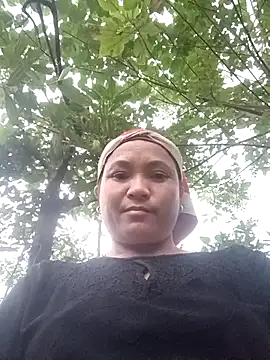 Snapshot of Love-Mama33 chatting on October 31, 11:18 am Love-Mama33 online show from October 31, 11:18 am