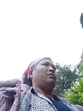 Snapshot of Love-Mama33 chatting on November 25, 12:55 am Love-Mama33 online show from November 25, 12:55 am